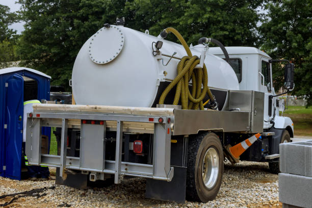 Best Portable restroom trailer rental  in Bartow, FL